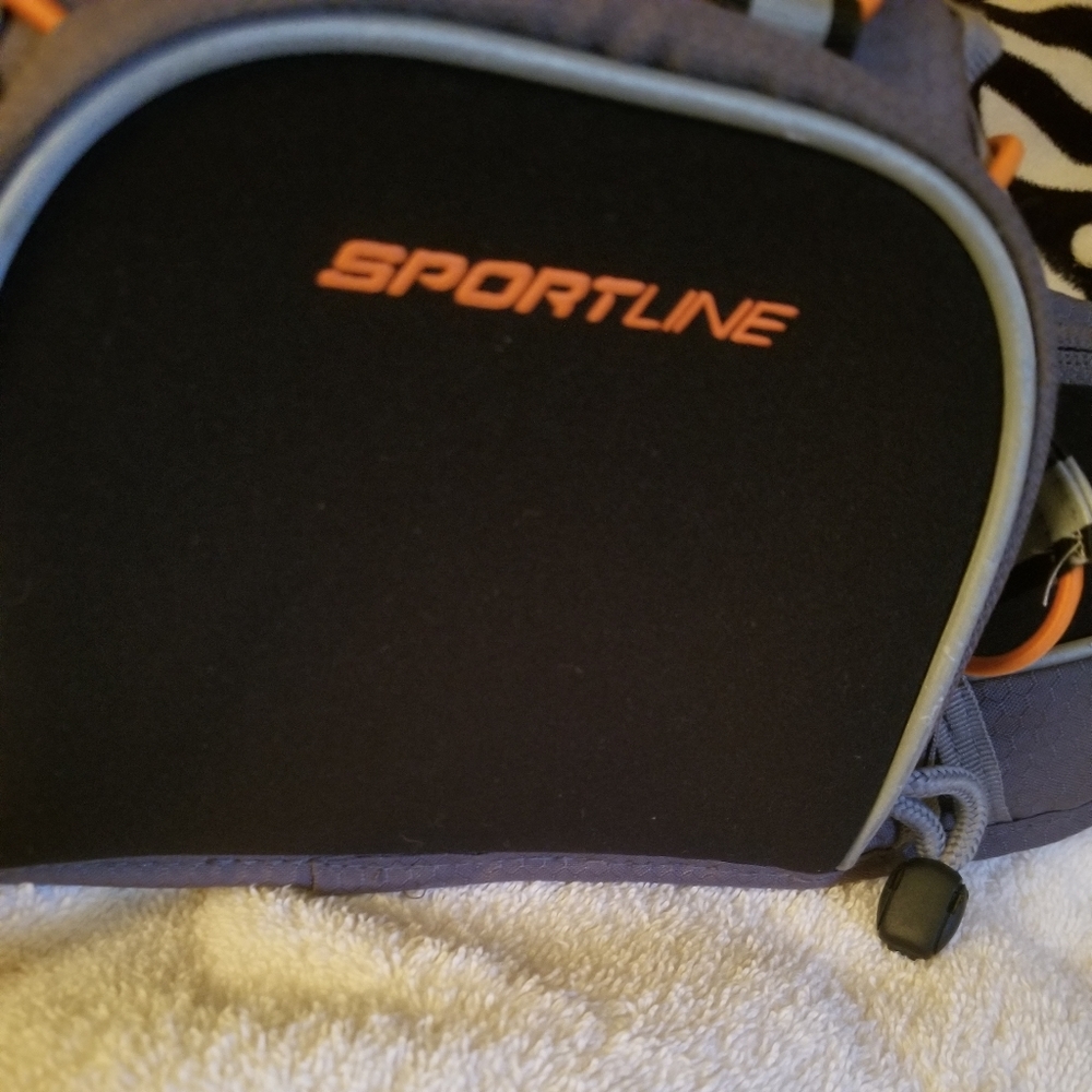 Fanny pack - Picture 3 of 3